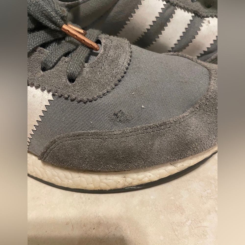 Adidas Iniki Runner - Picture 2 of 4